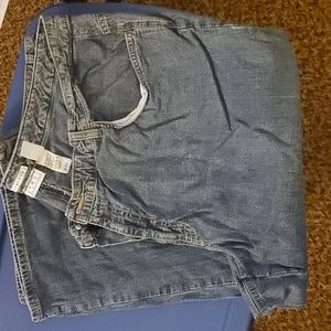 Villager Sport capris